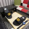 Gucci Black Men's Slides Sandal with Yellow Interlocking G