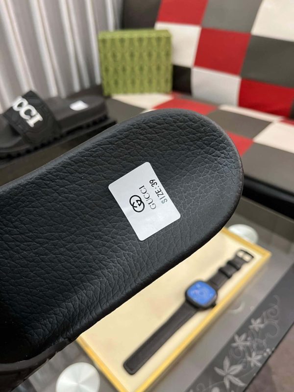 Gucci Black Men's Slides Sandal with GUCCI Logo