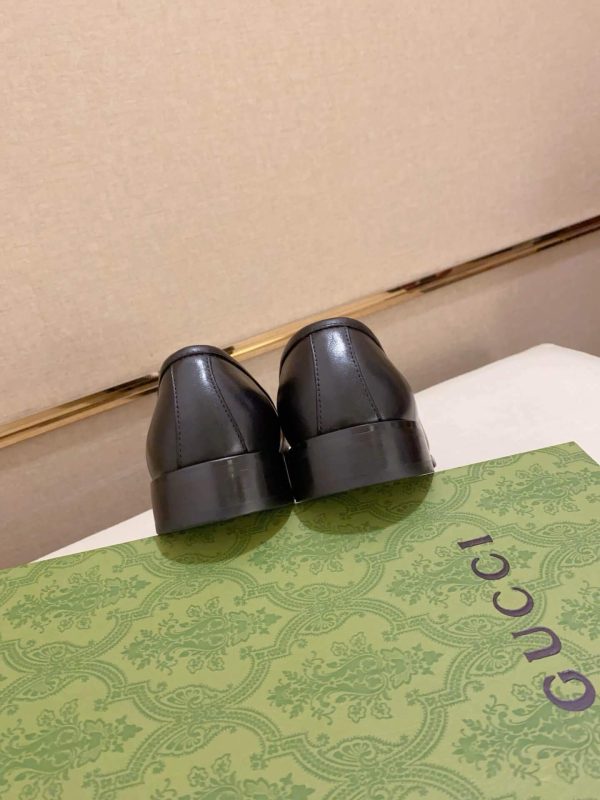 Gucci Men's Black Loafers with Horsebit