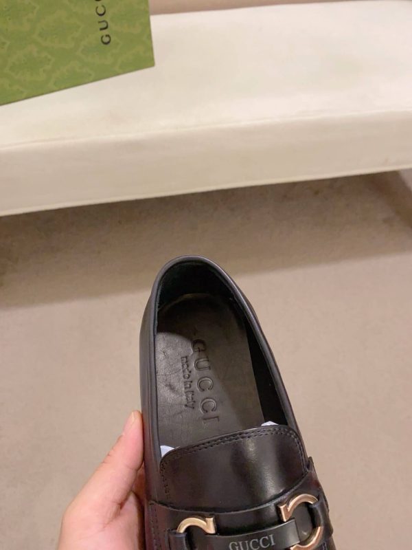 Gucci Men's Black Loafers with Horsebit
