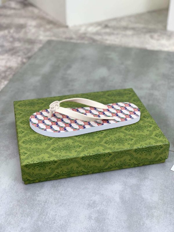 Gucci GG Jacquard White Thong Sandals with Double G