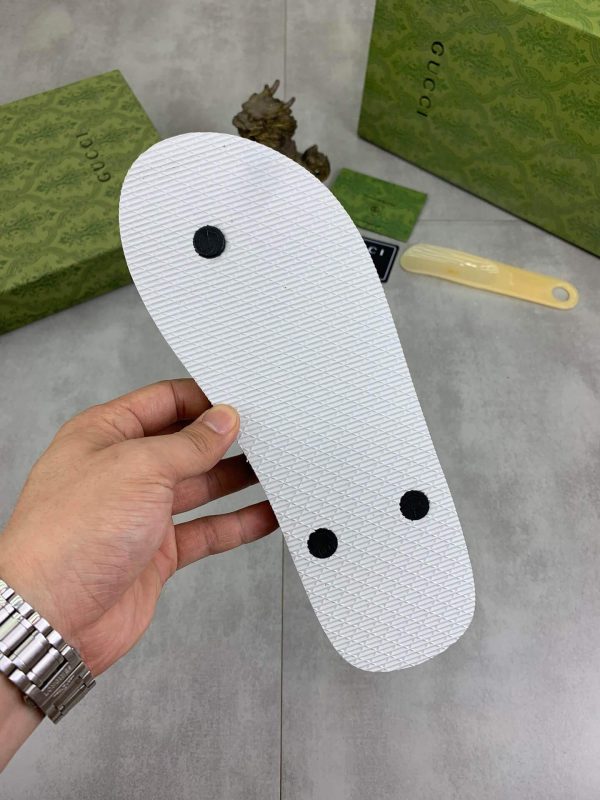Gucci Black and White Thong Sandals with Double G