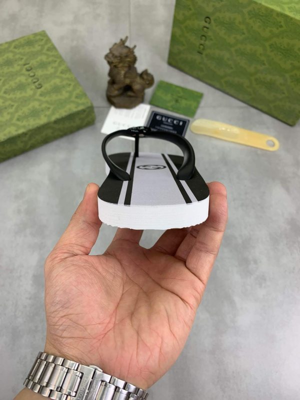 Gucci Black and White Thong Sandals with Double G