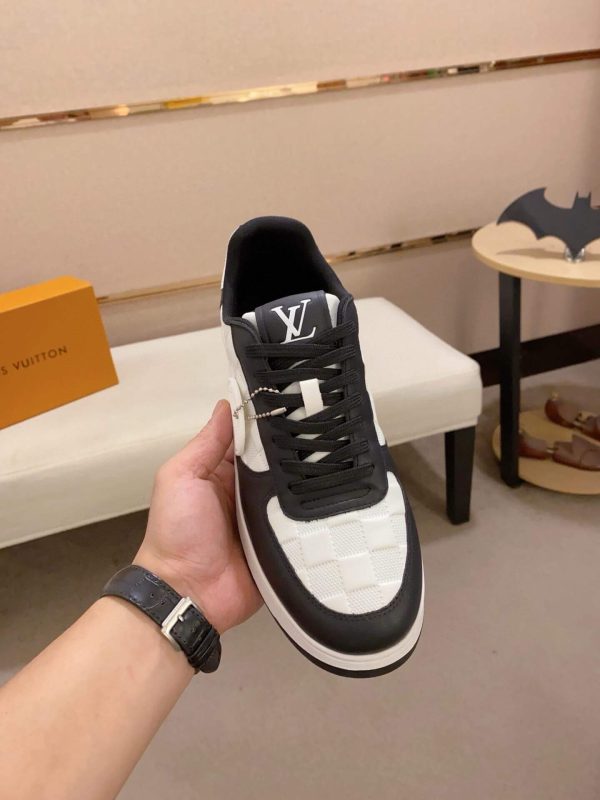 LOUIS VUITTON Rivoli Sneaker in Black and White