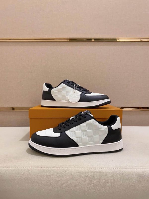 LOUIS VUITTON Rivoli Sneaker in Black and White