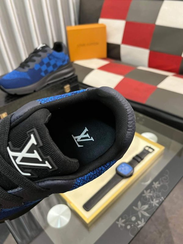LVRunnerTaticSneaker._4_59fc8289-9fdc-4dda-aaad-ec2e0a94fc66 LV Blue Classic Trainers with Damier Check