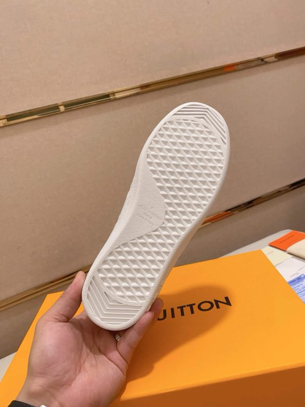 LOUIS VUITTON Luxembourg Sneaker in White Monogram Embossed Leather