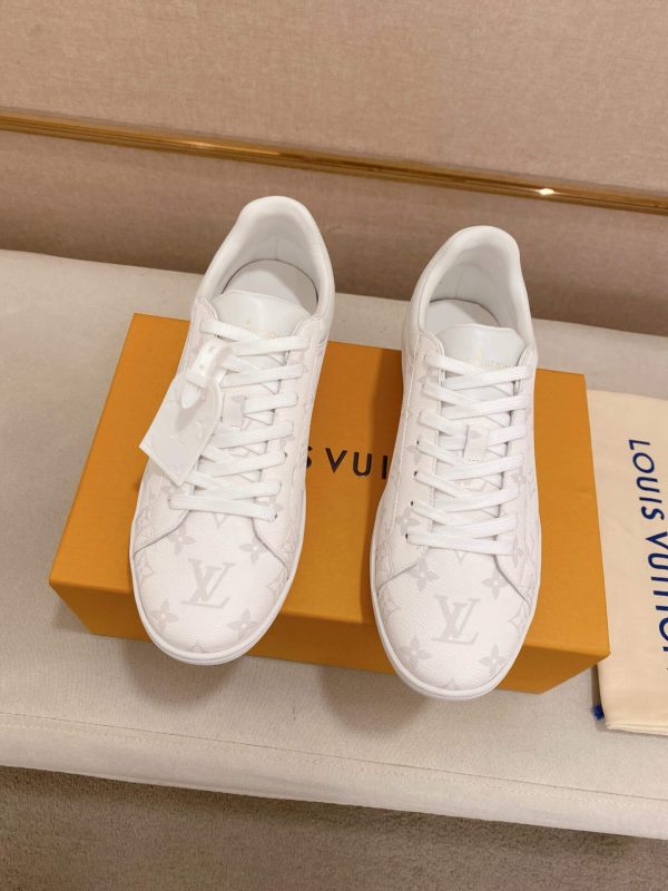 LOUIS VUITTON Luxembourg Sneaker in White Monogram Canvas
