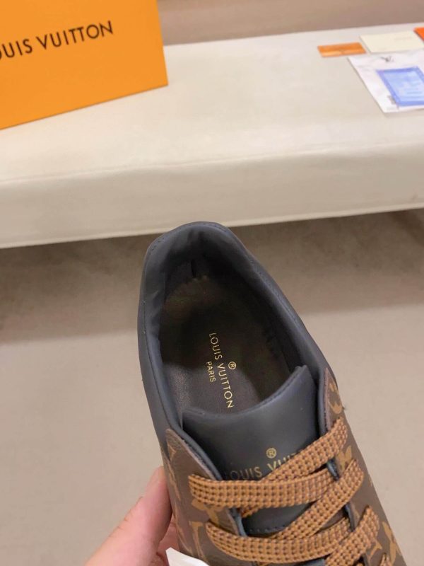 LouisVuittonLuxembourgSneakers_8_a642c33c-6c8c-4004-9915-0bf22dc891d4 (1) LOUIS VUITTON Luxembourg Sneaker in Brown Monogram Canvas