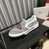 LouisVuittonMen_sSneakers_4_c1ae54d0-6e58-4528-9192-ab71f2654132 Dior Oblique Jacquard Slip-On Sneaker with Serpent print