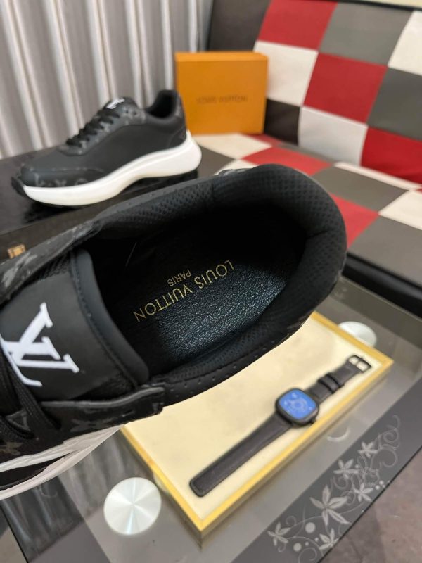 Louis Vuitton Men's Trainer in Black