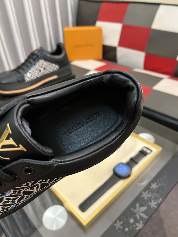 LouisVuittonMen_sSneakers_6_eaedfe98-897e-466c-bdf5-88c2727d49e8 Louis Vuitton Men's Sneakers in Blue Monogram Denim and Black Leather