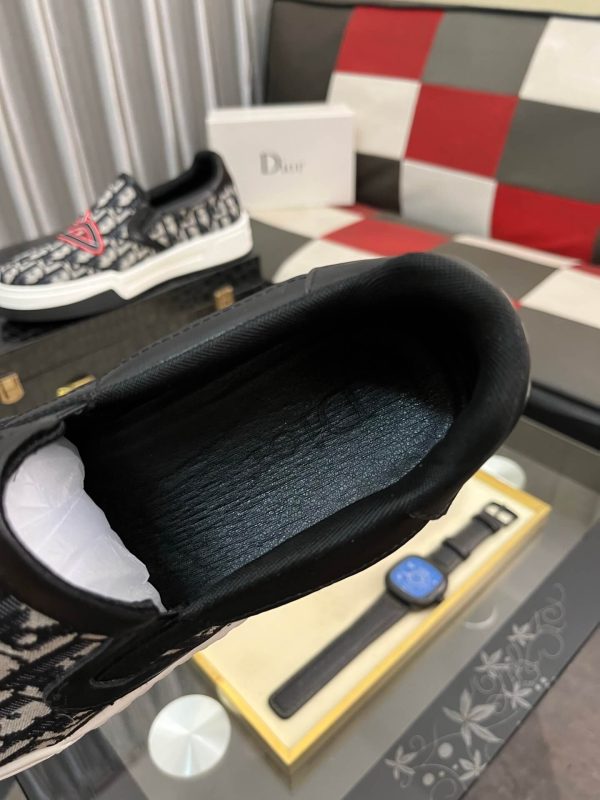 Dior Oblique Jacquard Slip-On Sneaker with Serpent print