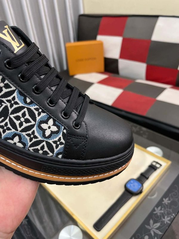 LouisVuittonMen_sSneakers_8_a33b11e7-e2a2-45f8-a730-f199a0d4613e Louis Vuitton Men's Sneakers in Blue Monogram Denim and Black Leather