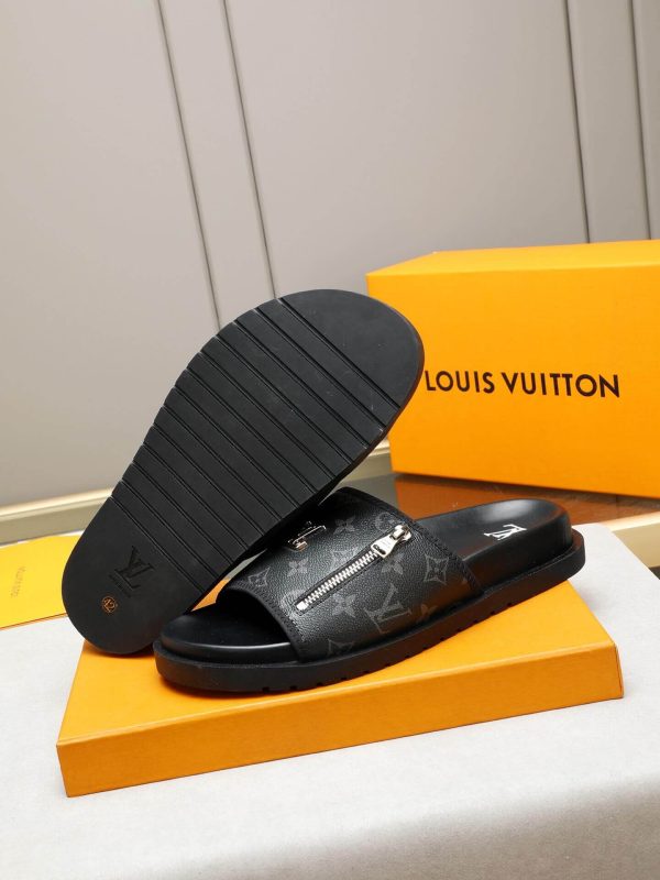 LouisVuittonSlippers_1_abd1b4e2-eee0-4ddd-a477-ef35fd641c64 Louis Vuitton Men's Black Monogram Canvas Slides