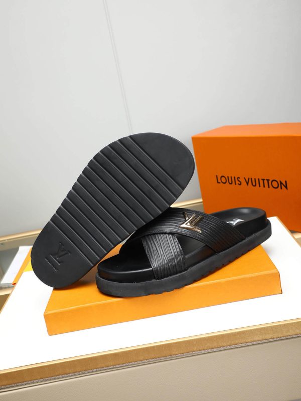 LouisVuittonSlippers_2_16600378-d60e-4bb0-862a-03ef5a8678a9 Louis Vuitton Men's Black Leather Slippers