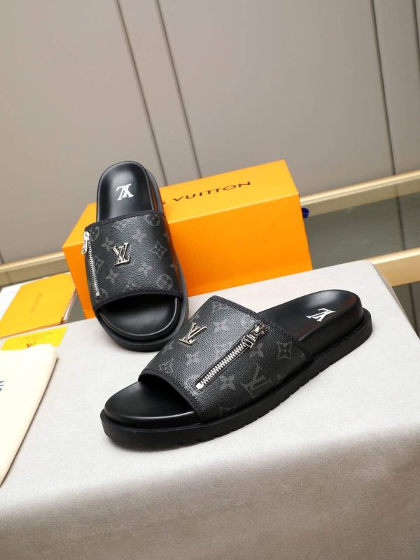LouisVuittonSlippers_5_f2dd5b5e-df74-49f0-bbed-85f75d074be0 Louis Vuitton Men's Black Monogram Canvas Slides