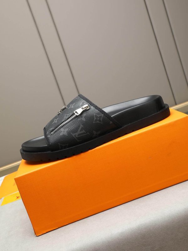 LouisVuittonSlippers_7_94ac6126-43b9-4693-9e05-4f773cf118e0 Louis Vuitton Men's Black Monogram Canvas Slides