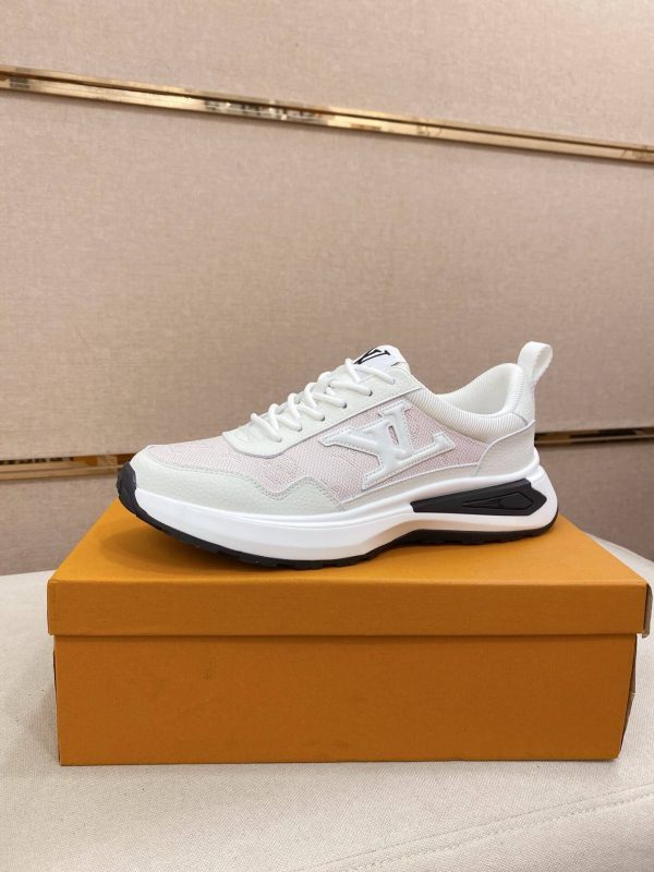 LouisVuittonSneakers_5 LV Runner Sneaker in OffWhite