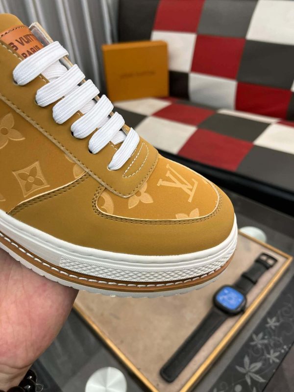 Louis Vuitton LV Trainer Sneaker in Tan Leather