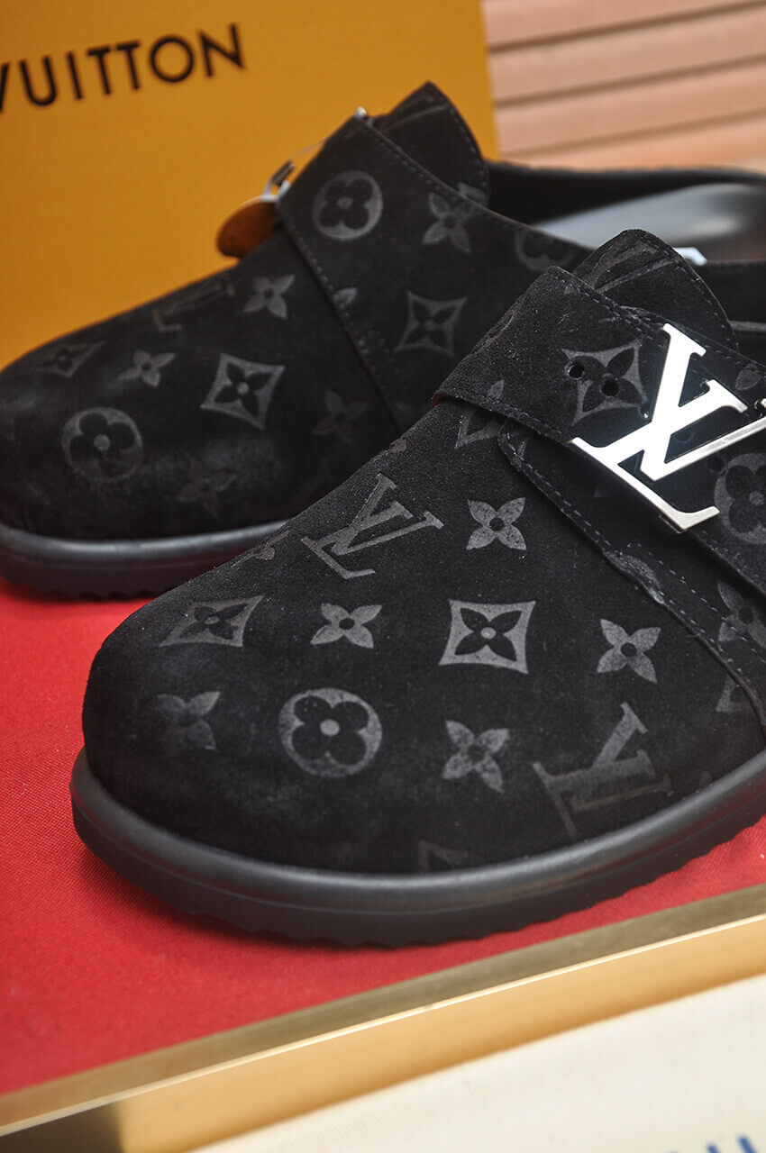 Louis Vuitton LV Ille Slide in black 3 Louis Vuitton LV Ille Slide in black - Image 3