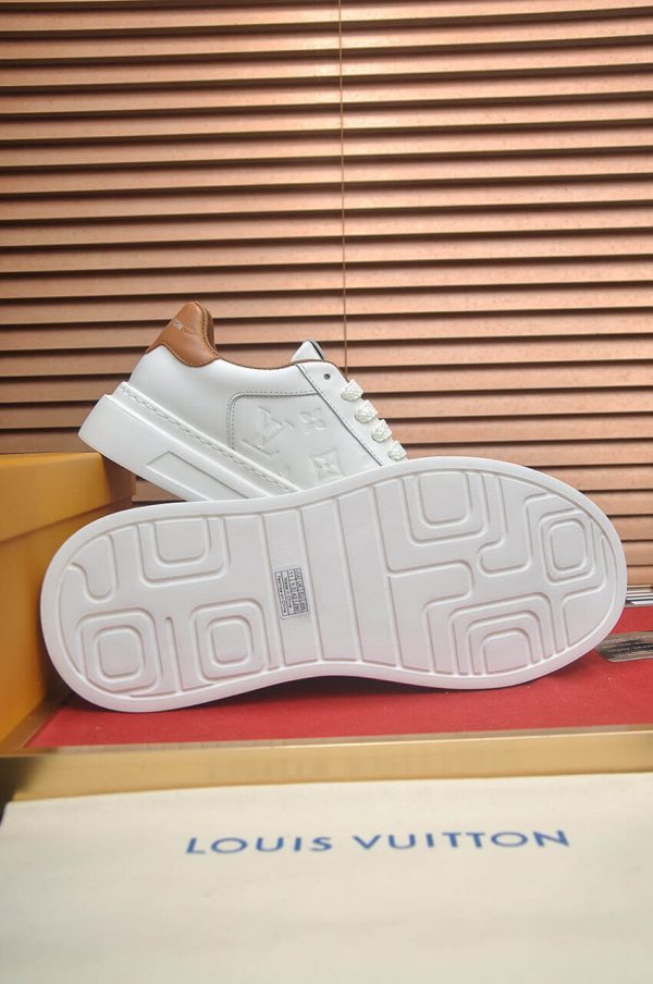 LouisVuittonslippers_4_4ff2fe32-cc12-4bfc-9c56-21b34f154918 LOUIS VUITTON White Beverly Hills Sneaker