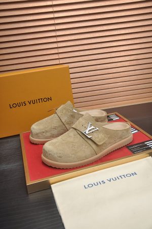 Louis Vuitton Beige Ille Slide