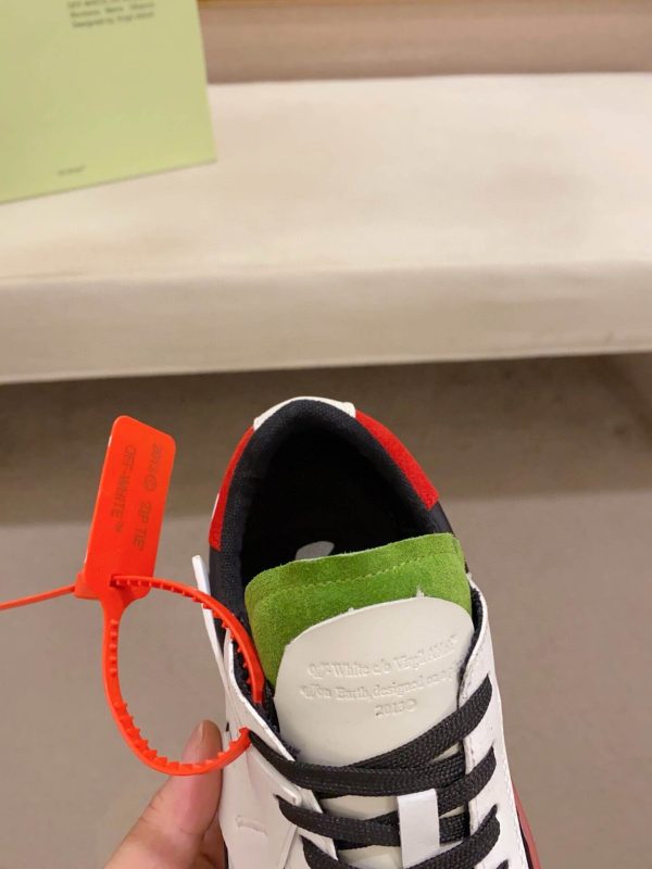 Off-White Floating Arrow Low Vulcan Leather Sneaker in White and Black