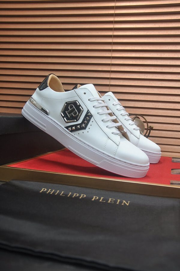 Philipp Plein White Lo-Top Leather Arrow Force Sneakers with Black Detail