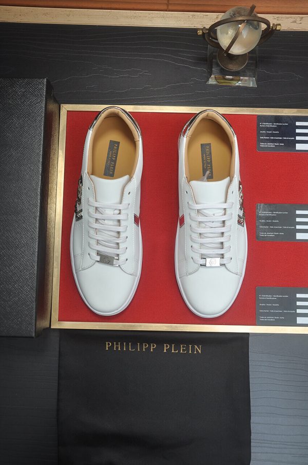 Philipp Plein Lo-Top Leather Arrow Force Sneakers in White