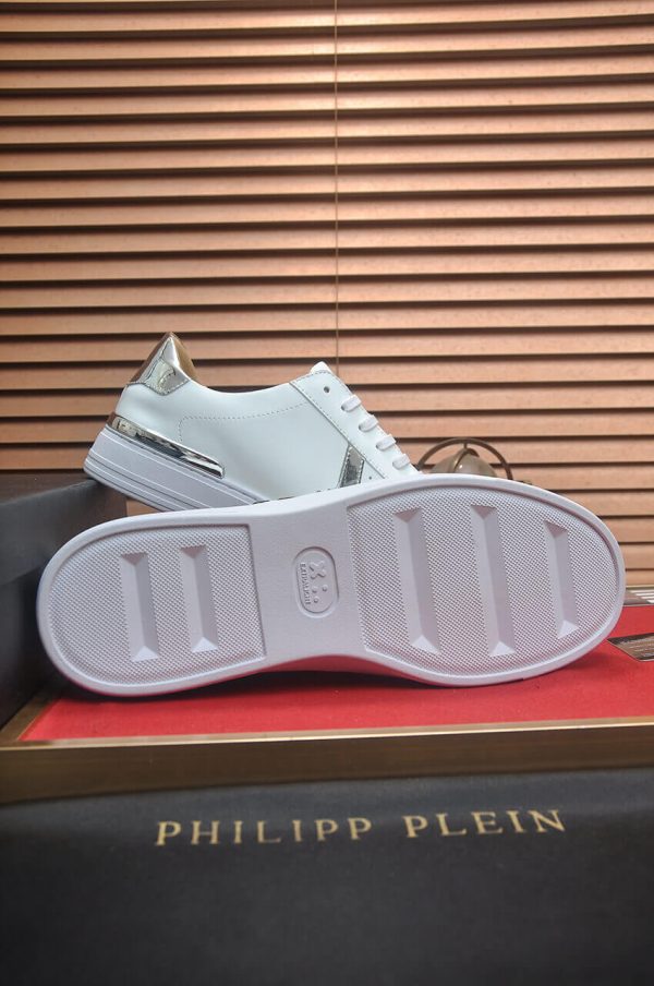 Philipp Plein Lo-Top Leather Arrow Force Sneakers in White