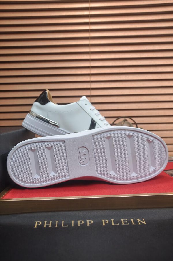 Philipp Plein White Lo-Top Leather Arrow Force Sneakers with Black Detail