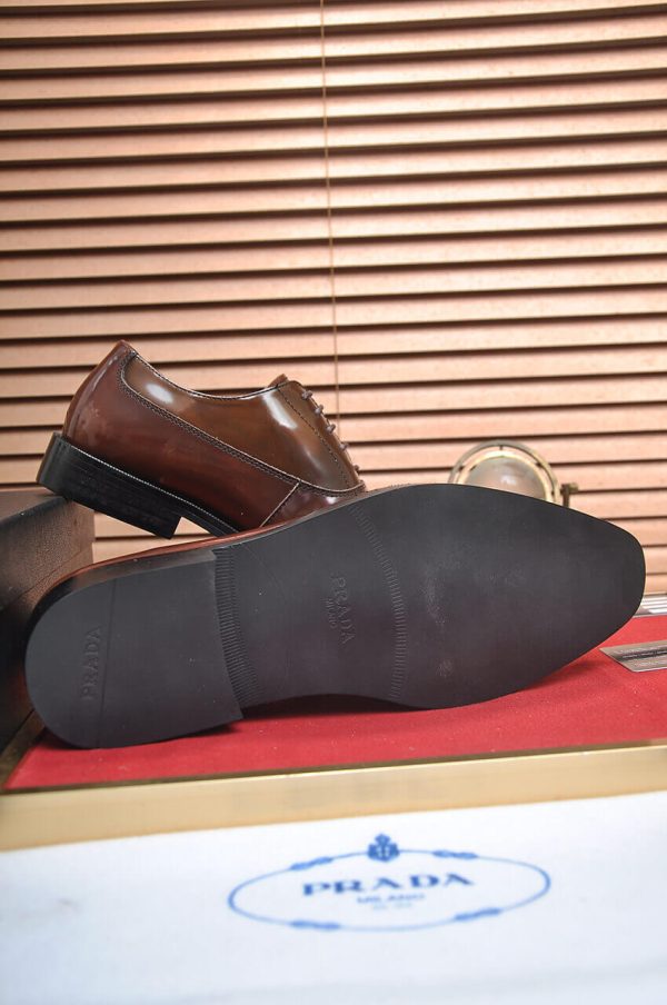 Pradaformalshoes_4_b29c1d22-8f57-434b-8955-5649d8f36cfb Prada Brown Patent Leather Oxford Shoes
