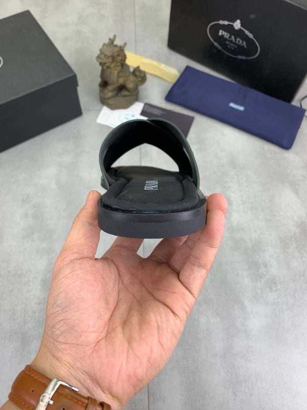 Pradamen_scrisscrosssandalsingreenleather_5 (1) Prada Green Saffiano Leather Crisscross Slides