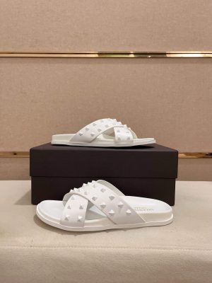 ValentinoGaravaniRockstudsandalsinwhite_1 Valentino Garavani Rockstud Sandal in White Leather