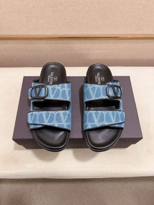 ValentinoGaravaniVLogoToileIconographesandals_4 Valentino Garavani VLogo Blue Toile Iconographe Sandals