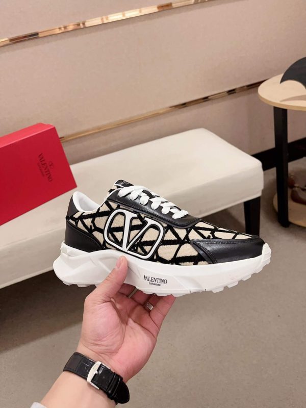 Valentino Garavani True Act Low-Top Trainer in Nappa Leather And Toile Iconographe Fabric