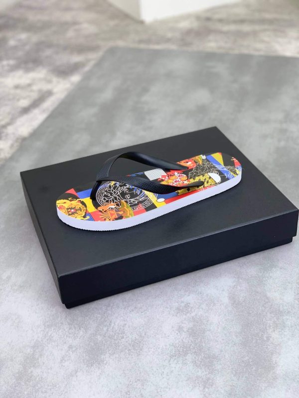 Versace Medussa Rubber Flip-Flops