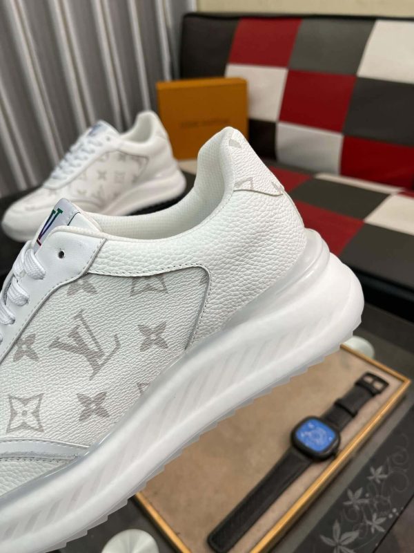 WhiteLouisVuittonTrainersneaker_2 (1) Louis Vuitton Run Away Sneaker in White
