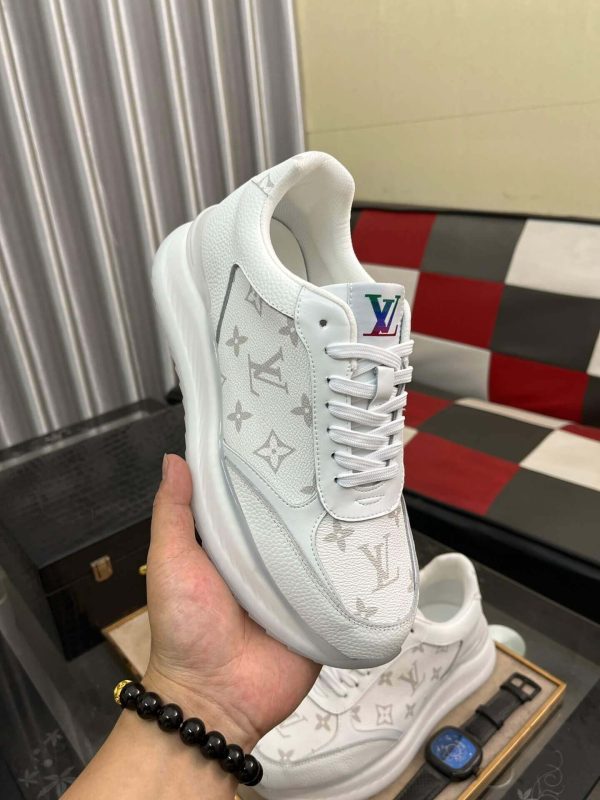 WhiteLouisVuittonTrainersneaker_8 Louis Vuitton Run Away Sneaker in White