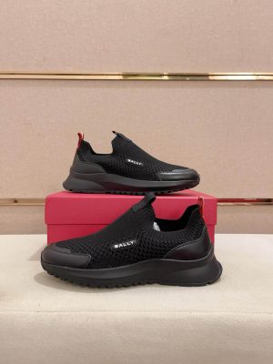 blackBallyDewansneaker_placedontopofaredbox_9 Bally Dewan Outline Sneaker In All Black