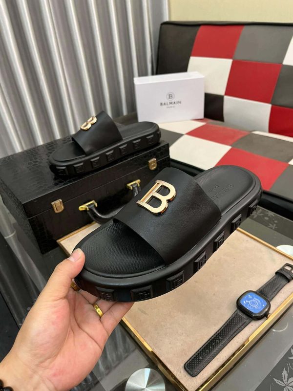 Balmain B Logo Slides