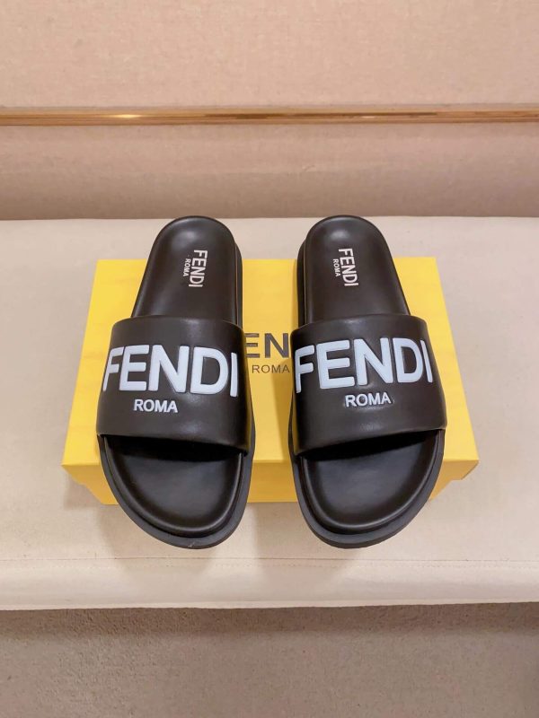 Fendi Roma Slides Black