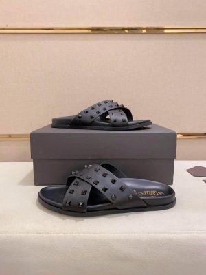 Valentino Garavani Rockstud Sandal in Black Leather