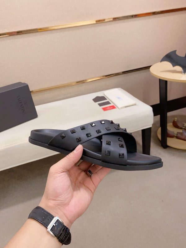 Valentino Garavani Rockstud Sandal in Black Leather