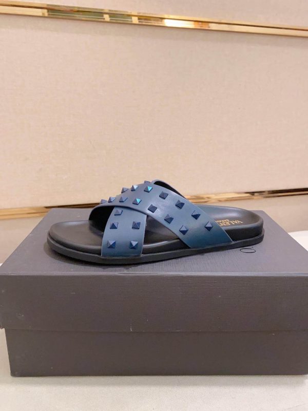 Valentino Garavani Rockstud Sandal in Blue Leather