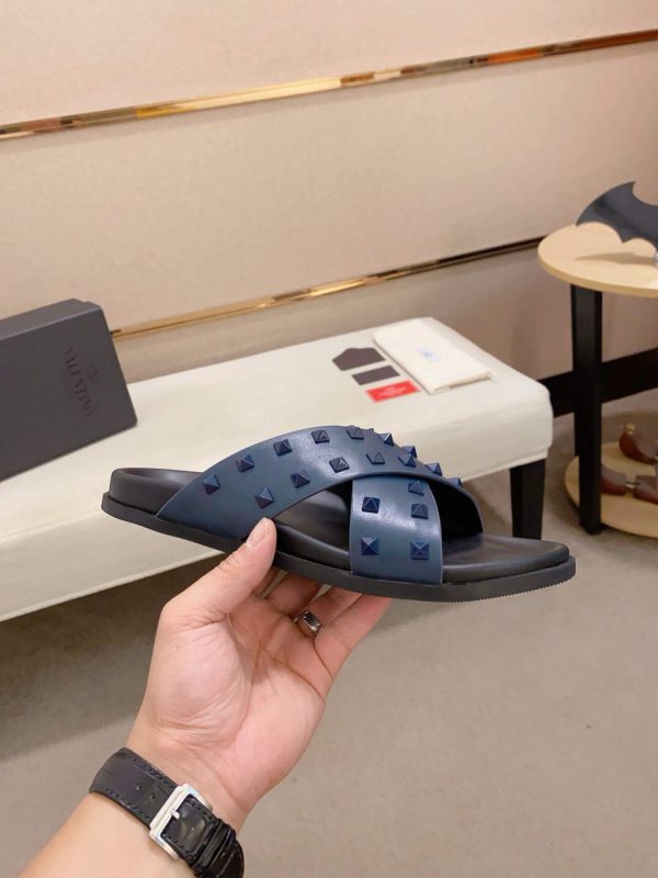 Valentino Garavani Rockstud Sandal in Blue Leather