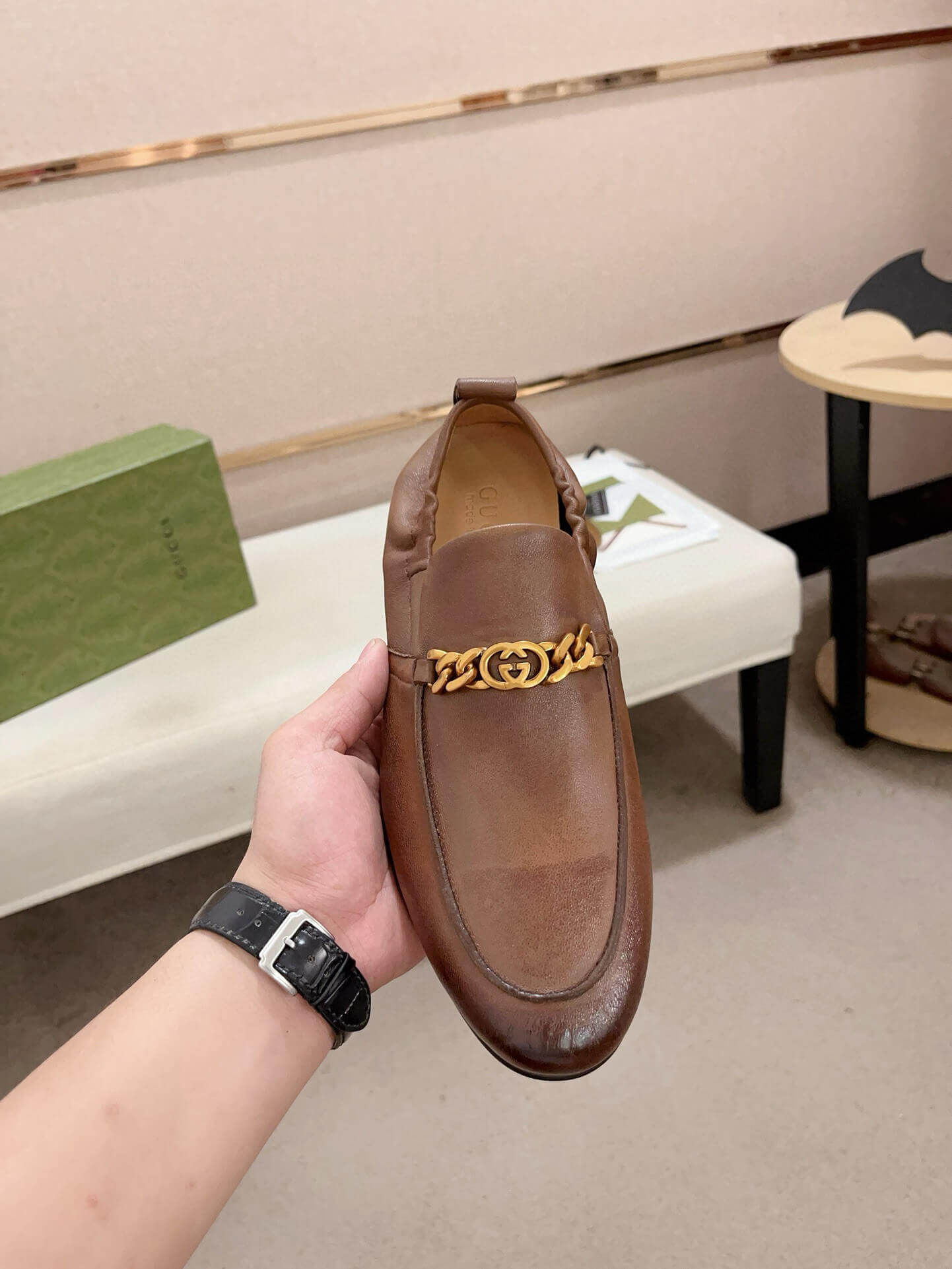 Gucci Men's Brown Leather Loafer with Interlocking G Chain 2 Gucci Men's Brown Leather Loafer with Interlocking G Chain - Image 2