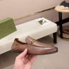 Gucci Men's Brown Leather Loafer with Interlocking G Chain