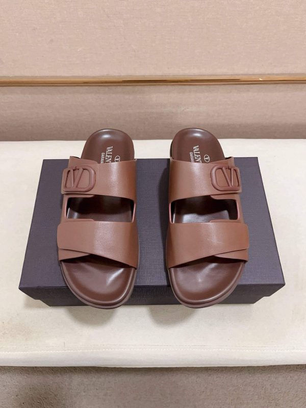 Valentino Garavani VLogo Sandals in Brown Leather